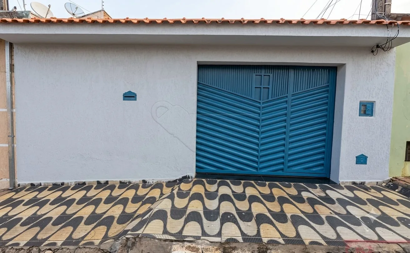 Comprar Casa / Padr&atilde;o em Limeira R$ 330.000,00 - Foto 1