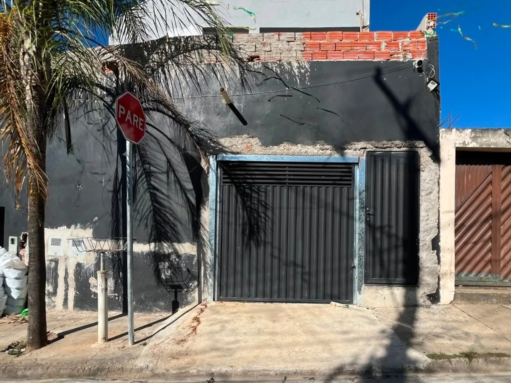 Alugar Casa / Padr&atilde;o em Limeira R$ 1.500,00 - Foto 1