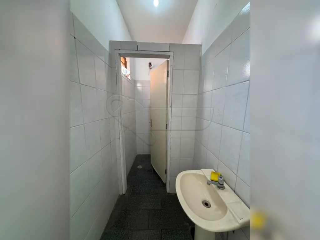 Alugar Comercial / Sal&atilde;o em Limeira R$ 1.450,00 - Foto 4