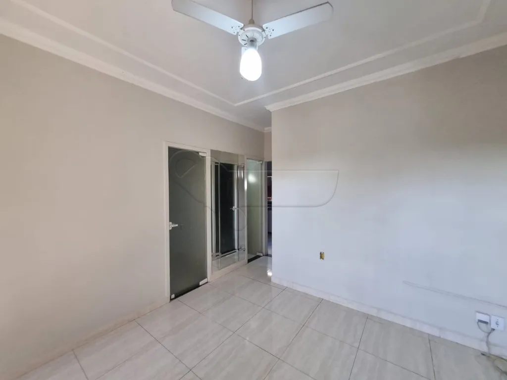 Alugar Casa / Condom&iacute;nio em Limeira R$ 2.200,00 - Foto 3