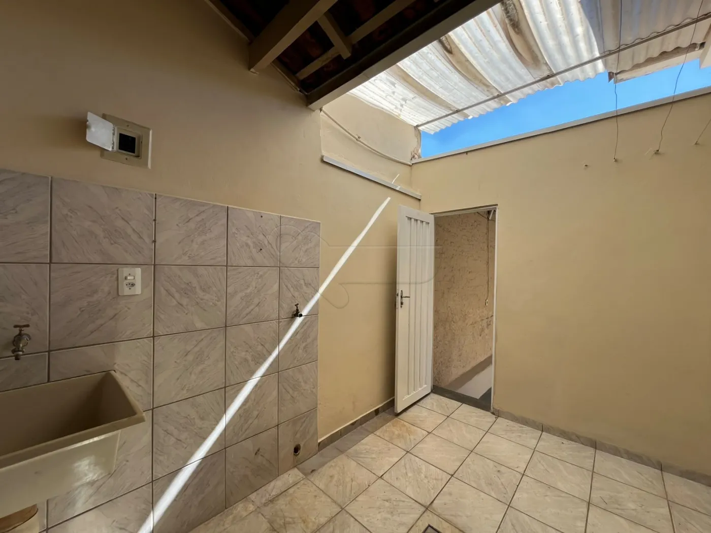 Alugar Casa / Padr&atilde;o em Limeira R$ 2.200,00 - Foto 17