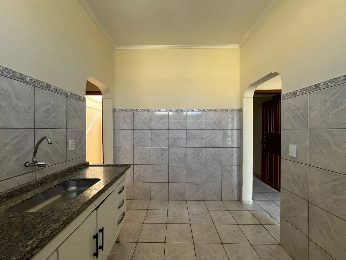 Alugar Casa / Padr&atilde;o em Limeira R$ 2.200,00 - Foto 6