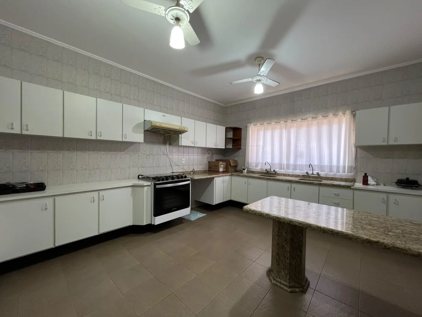 Alugar Casa / Sobrado em Limeira R$ 7.800,00 - Foto 8