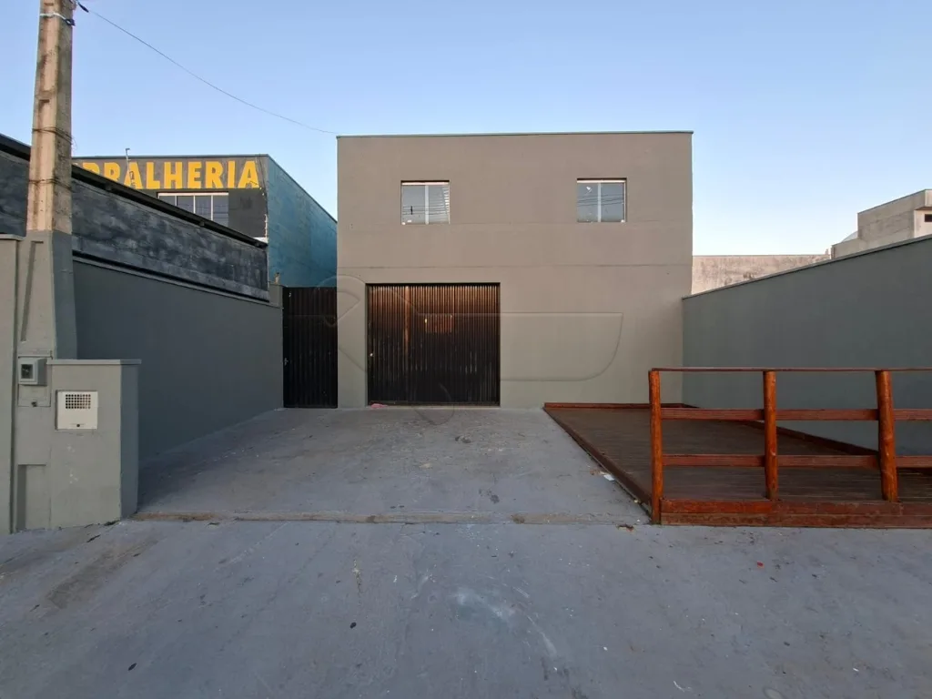 Alugar Comercial / Barrac&atilde;o em Limeira R$ 3.900,00 - Foto 1