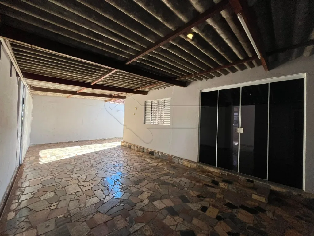 Alugar Casa / Padr&atilde;o em Limeira R$ 2.250,00 - Foto 2