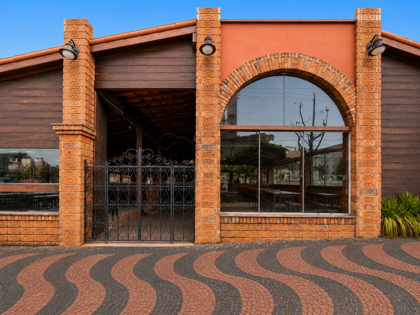 Alugar Comercial / Sal&atilde;o em Limeira R$ 4.500,00 - Foto 1