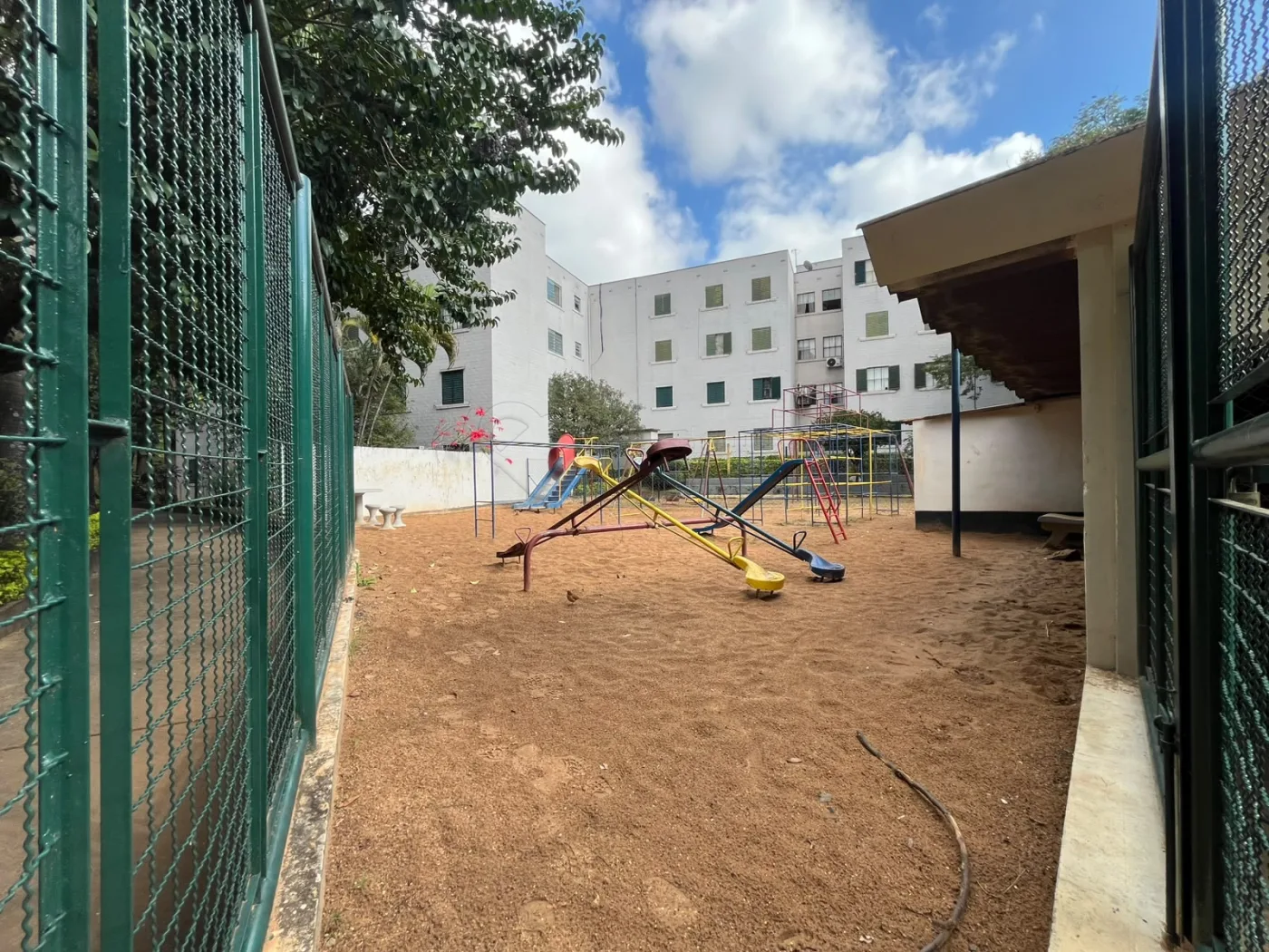 Alugar Apartamento / Padr&atilde;o em Limeira R$ 1.400,00 - Foto 14