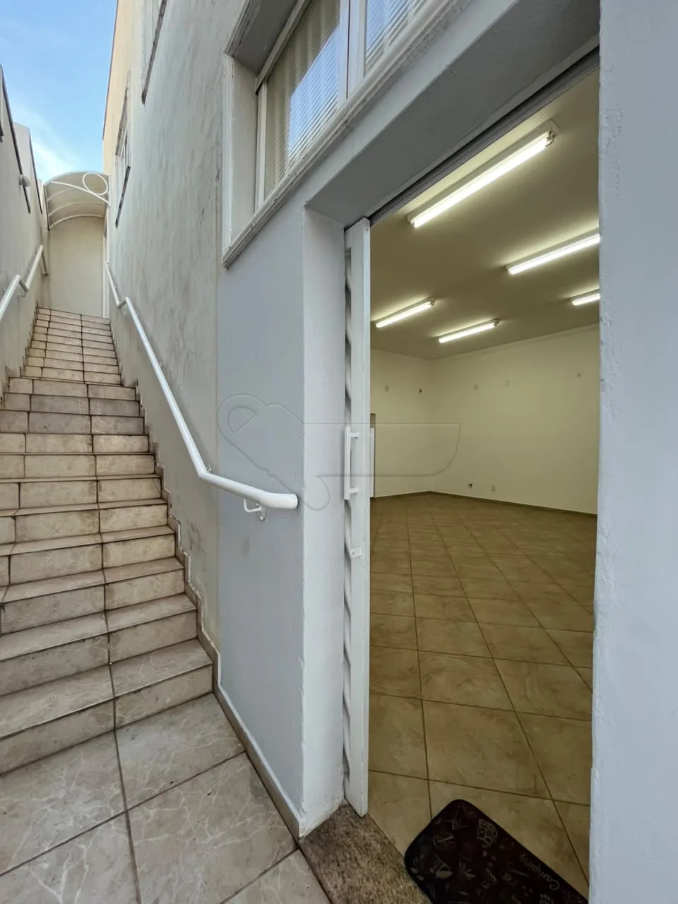 Alugar Comercial / Sal&atilde;o em Limeira R$ 2.200,00 - Foto 6