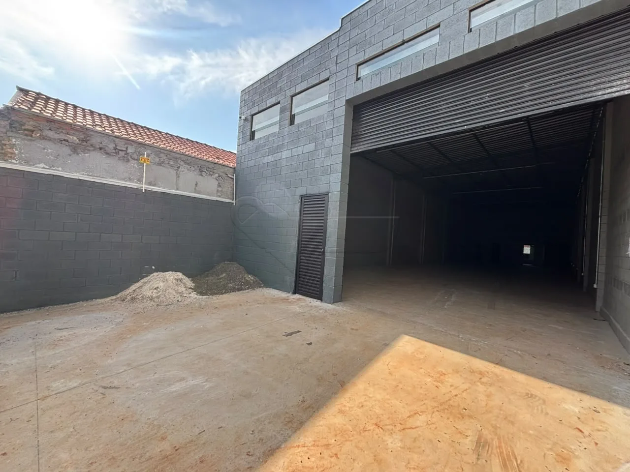 Alugar Comercial / Barrac&atilde;o em Limeira R$ 6.000,00 - Foto 2