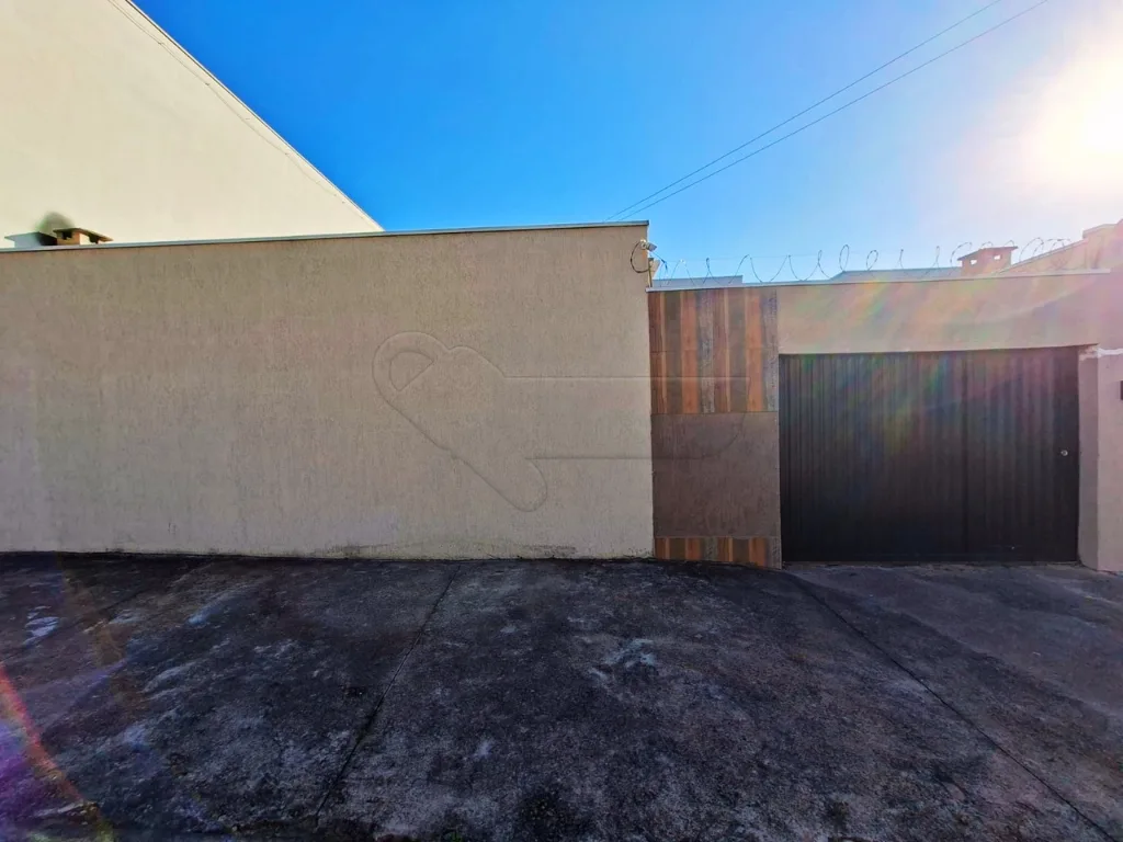 Alugar Casa / Padr&atilde;o em Limeira R$ 2.100,00 - Foto 1