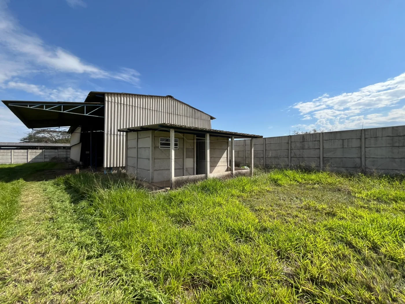 Alugar Comercial / Barrac&atilde;o em Limeira R$ 3.200,00 - Foto 9