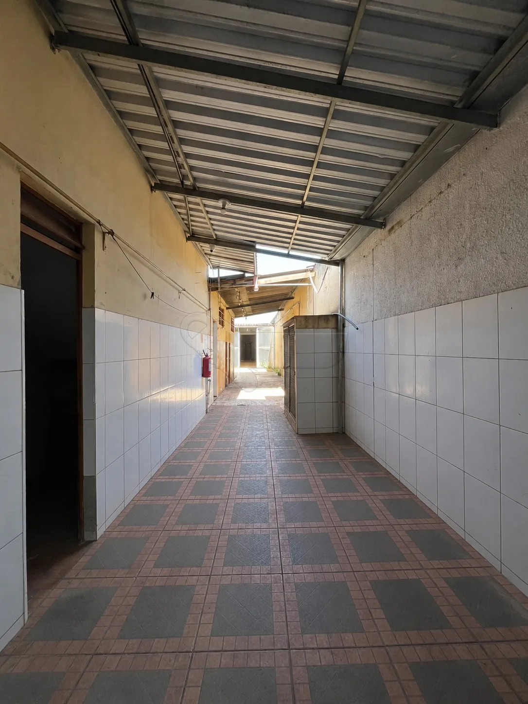 Alugar Comercial / Barrac&atilde;o em Limeira R$ 14.000,00 - Foto 17