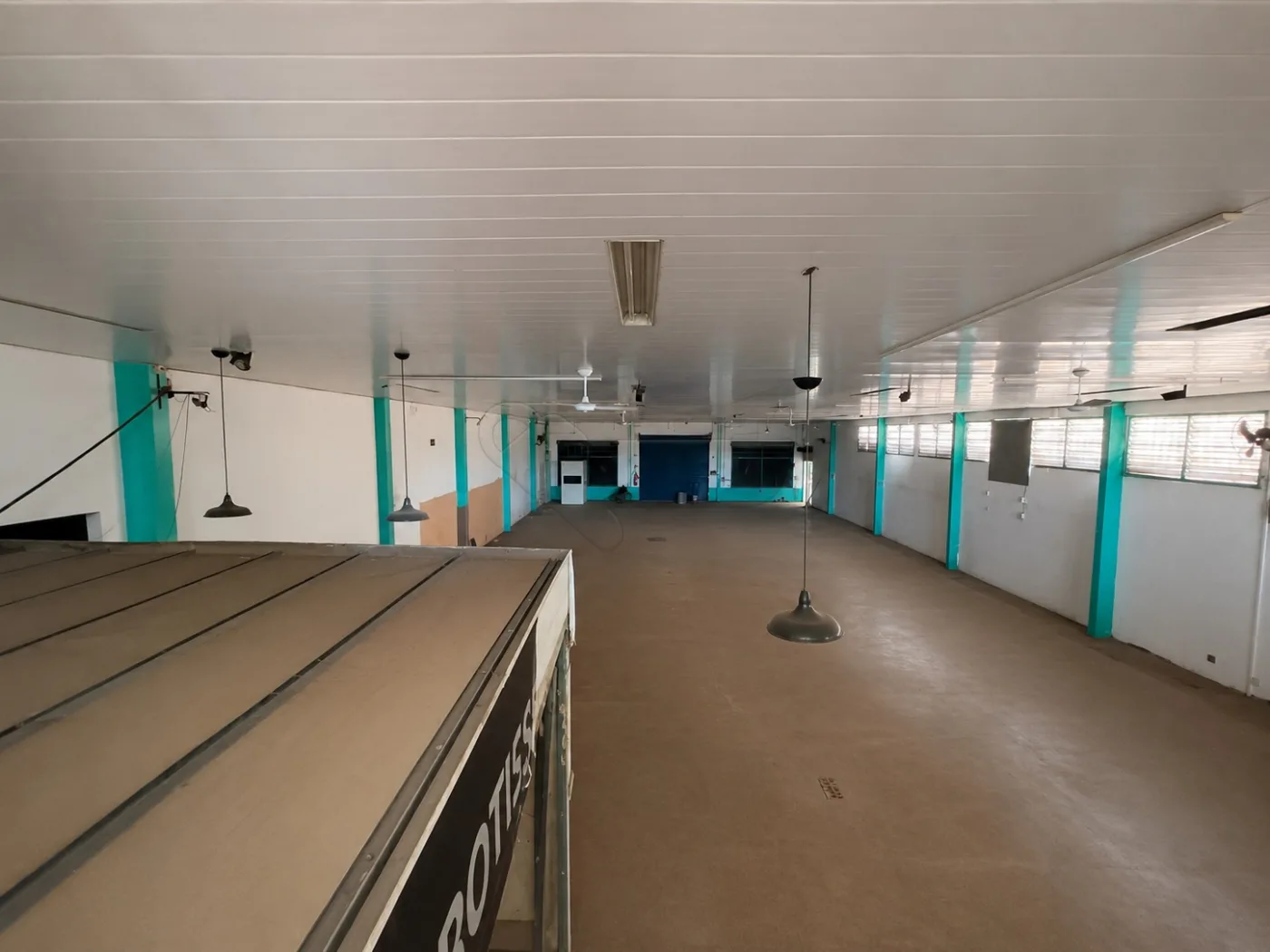 Alugar Comercial / Barrac&atilde;o em Limeira R$ 14.000,00 - Foto 6
