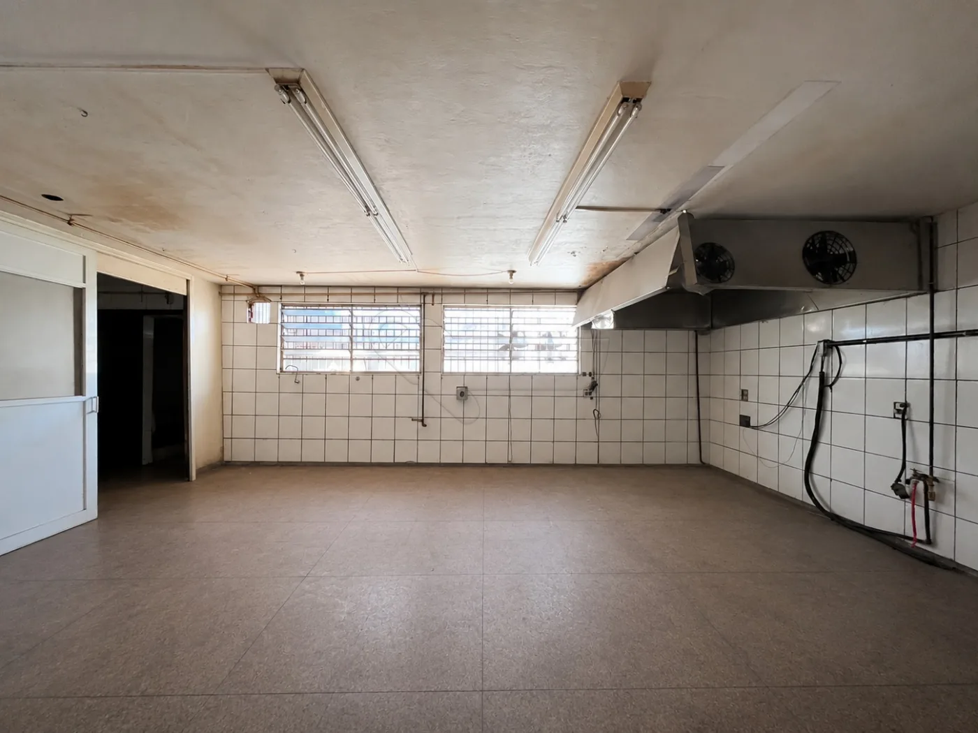 Alugar Comercial / Barrac&atilde;o em Limeira R$ 14.000,00 - Foto 7