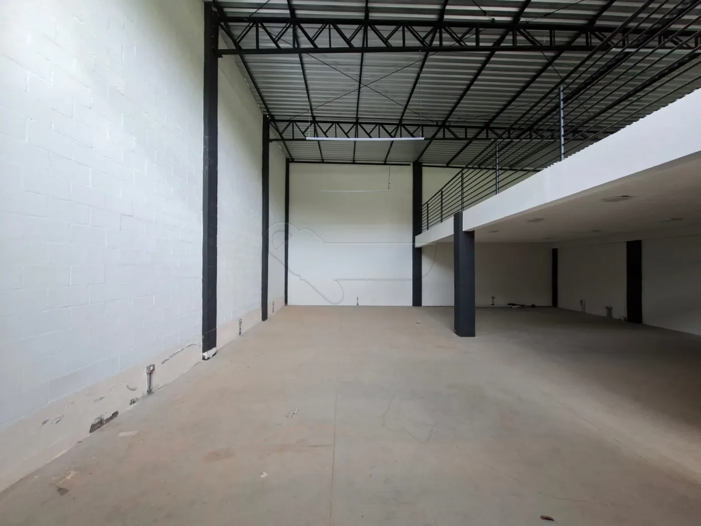 Alugar Comercial / Barrac&atilde;o em Limeira R$ 7.500,00 - Foto 2