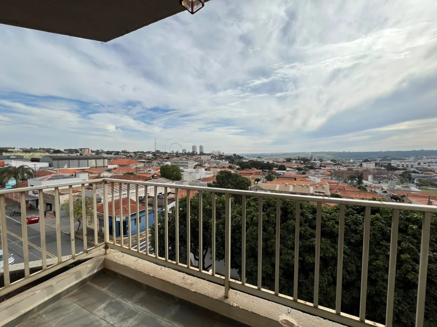 Alugar Apartamento / Padr&atilde;o em Limeira R$ 1.600,00 - Foto 5