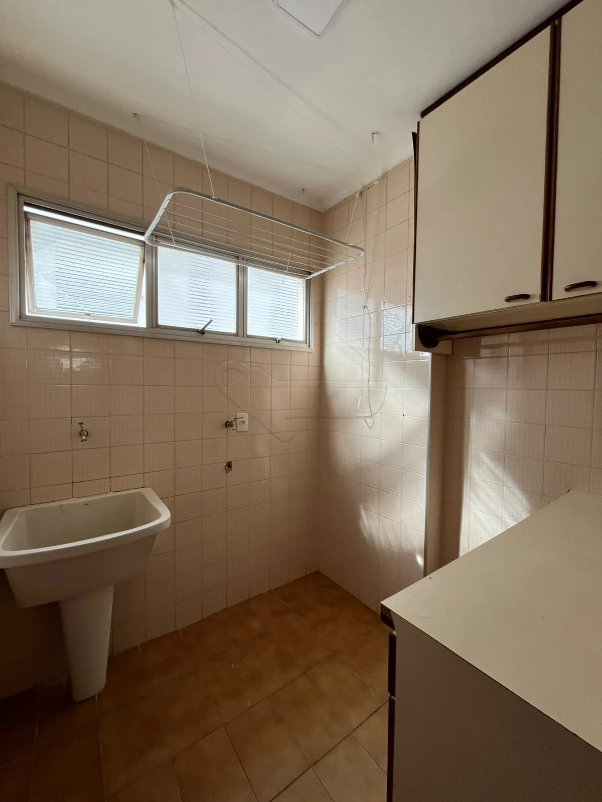 Alugar Apartamento / Padr&atilde;o em Limeira R$ 1.600,00 - Foto 15