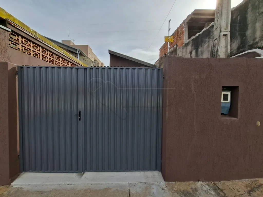 Alugar Casa / Padr&atilde;o em Limeira R$ 2.100,00 - Foto 1