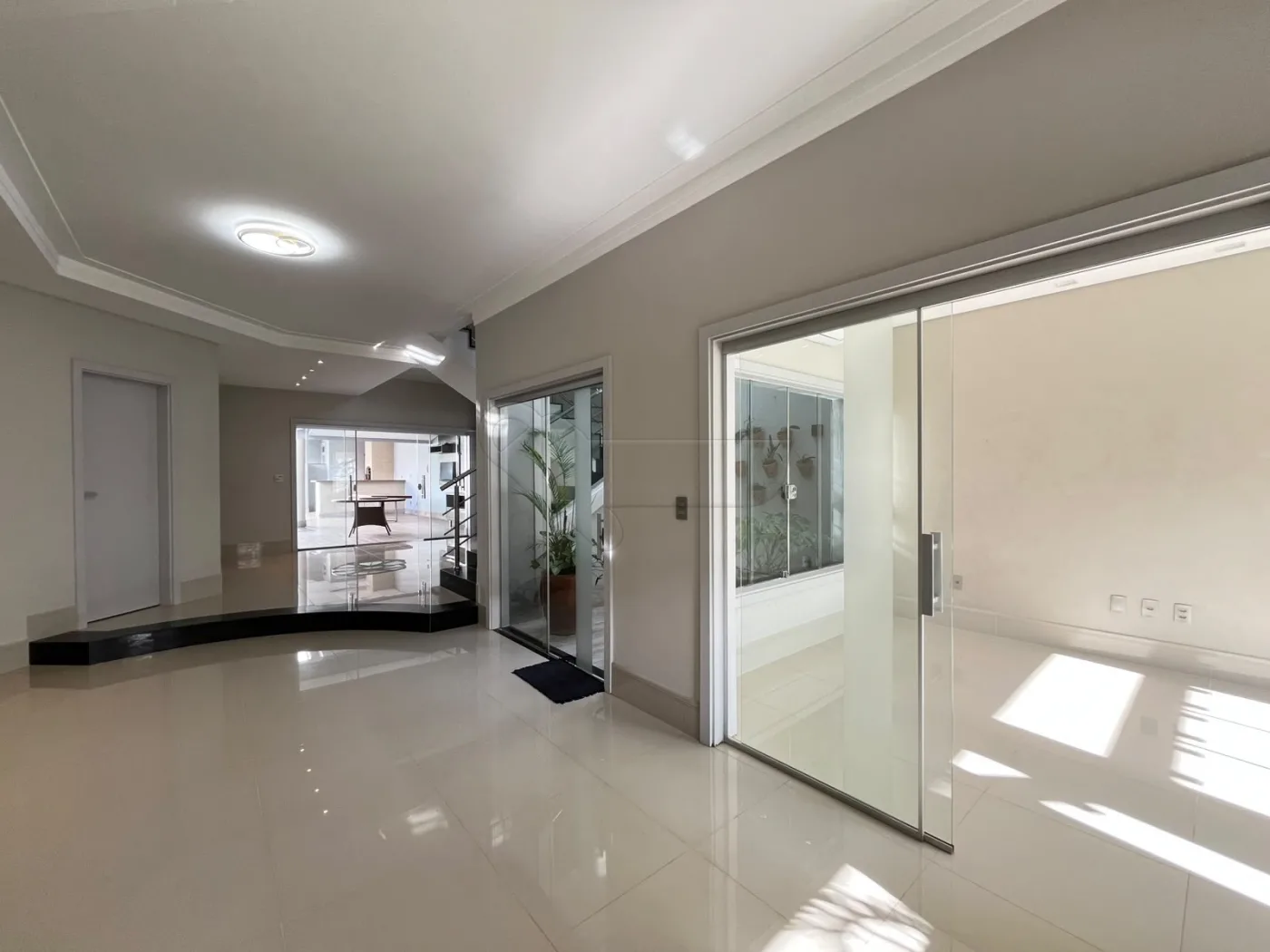 Alugar Casa / Condom&iacute;nio em Limeira R$ 13.000,00 - Foto 3