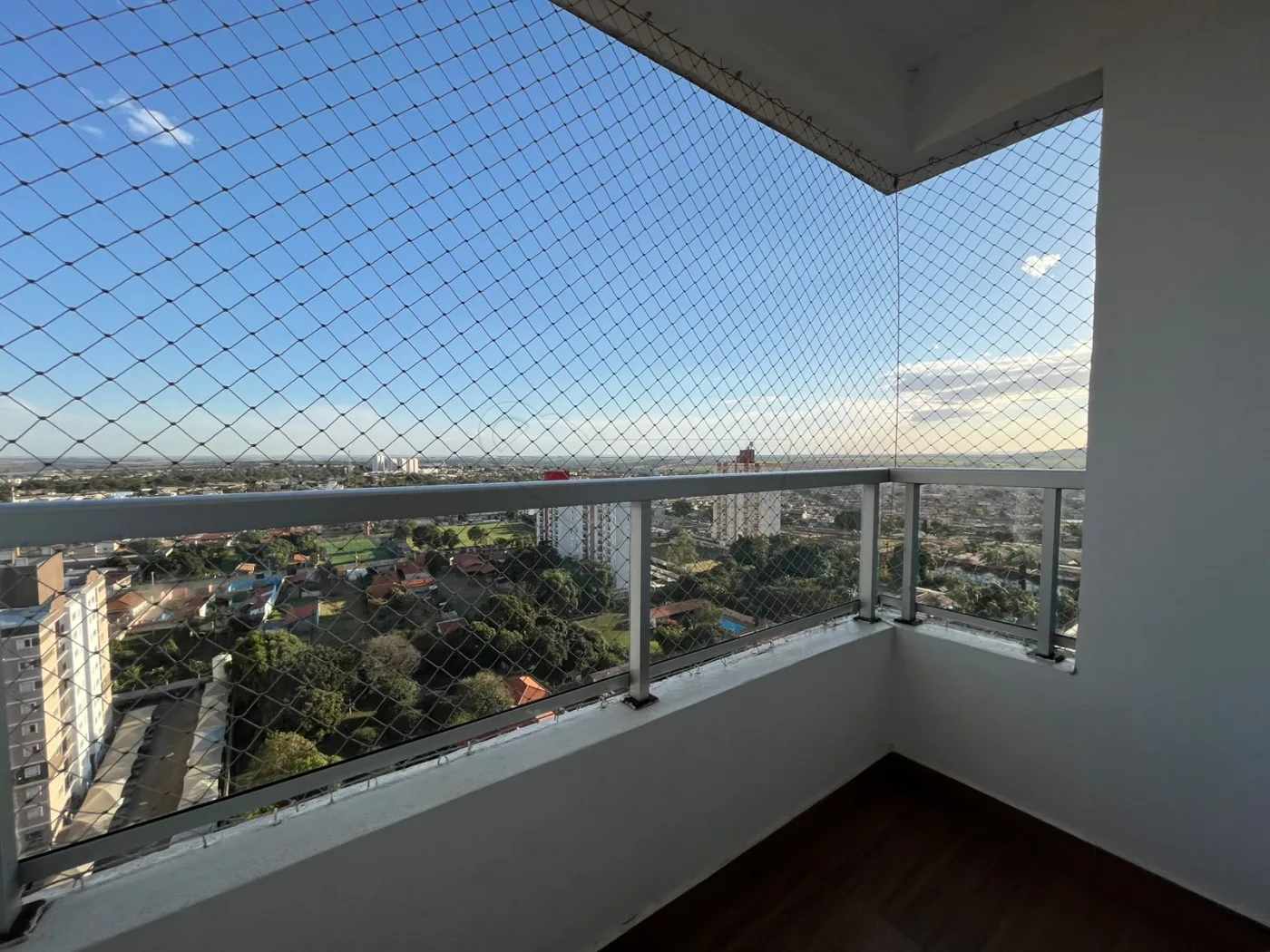Alugar Apartamento / Padr&atilde;o em Limeira R$ 1.800,00 - Foto 3
