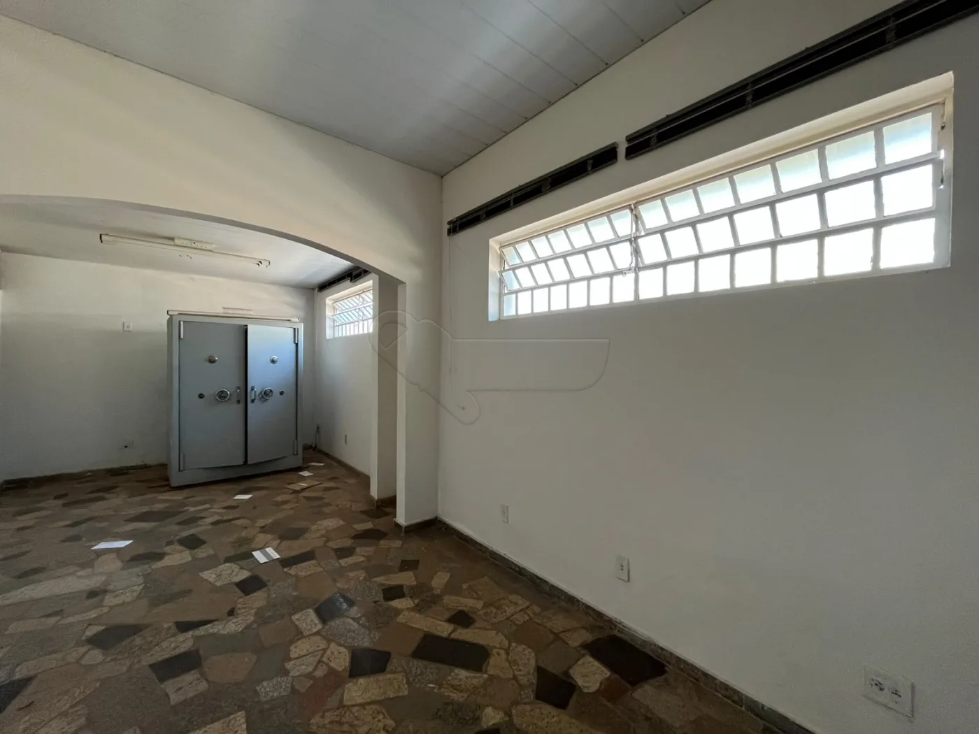 Alugar Comercial / Casa em Limeira R$ 4.950,00 - Foto 17