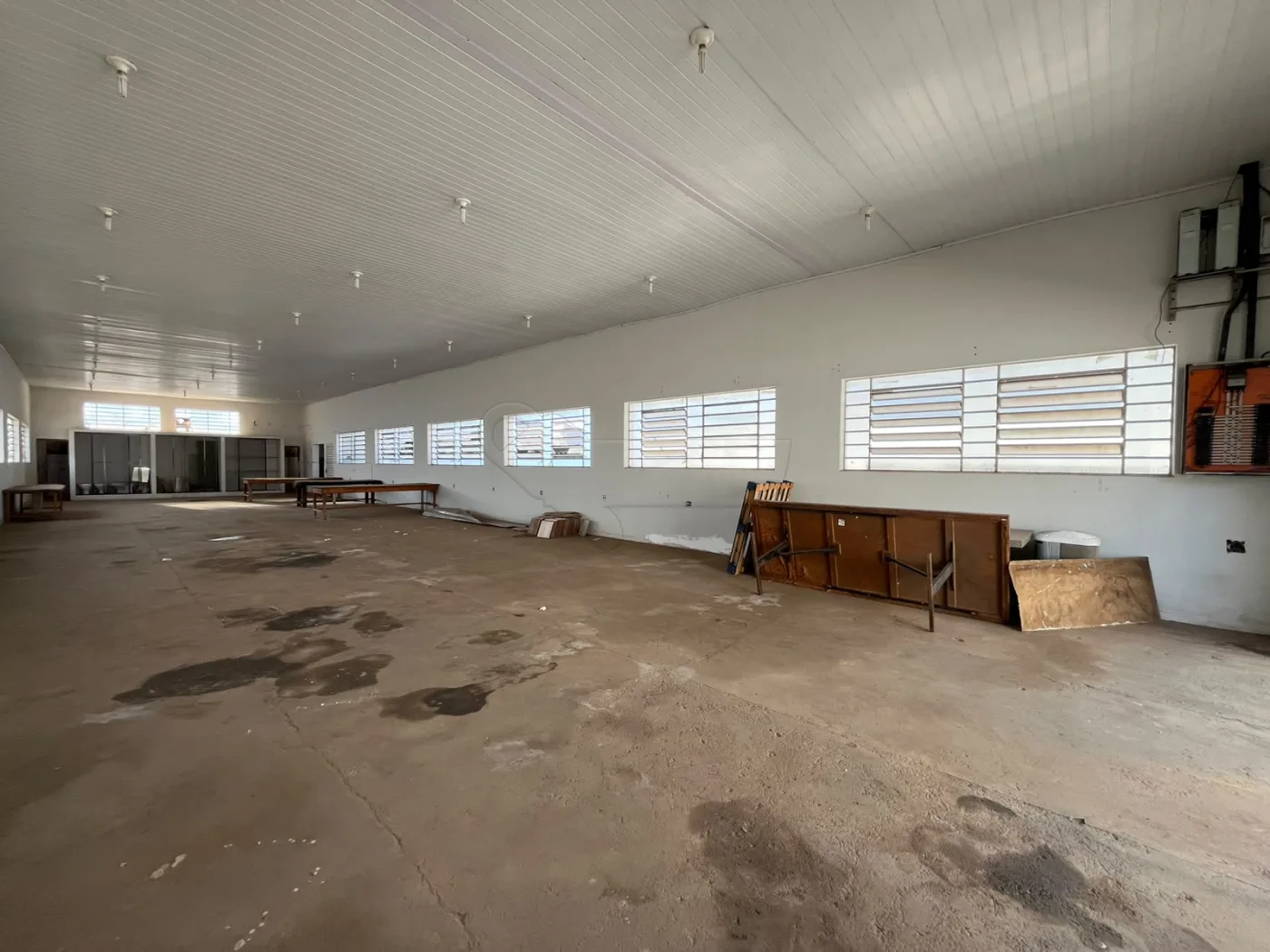 Alugar Comercial / Barrac&atilde;o em Limeira R$ 6.700,00 - Foto 4
