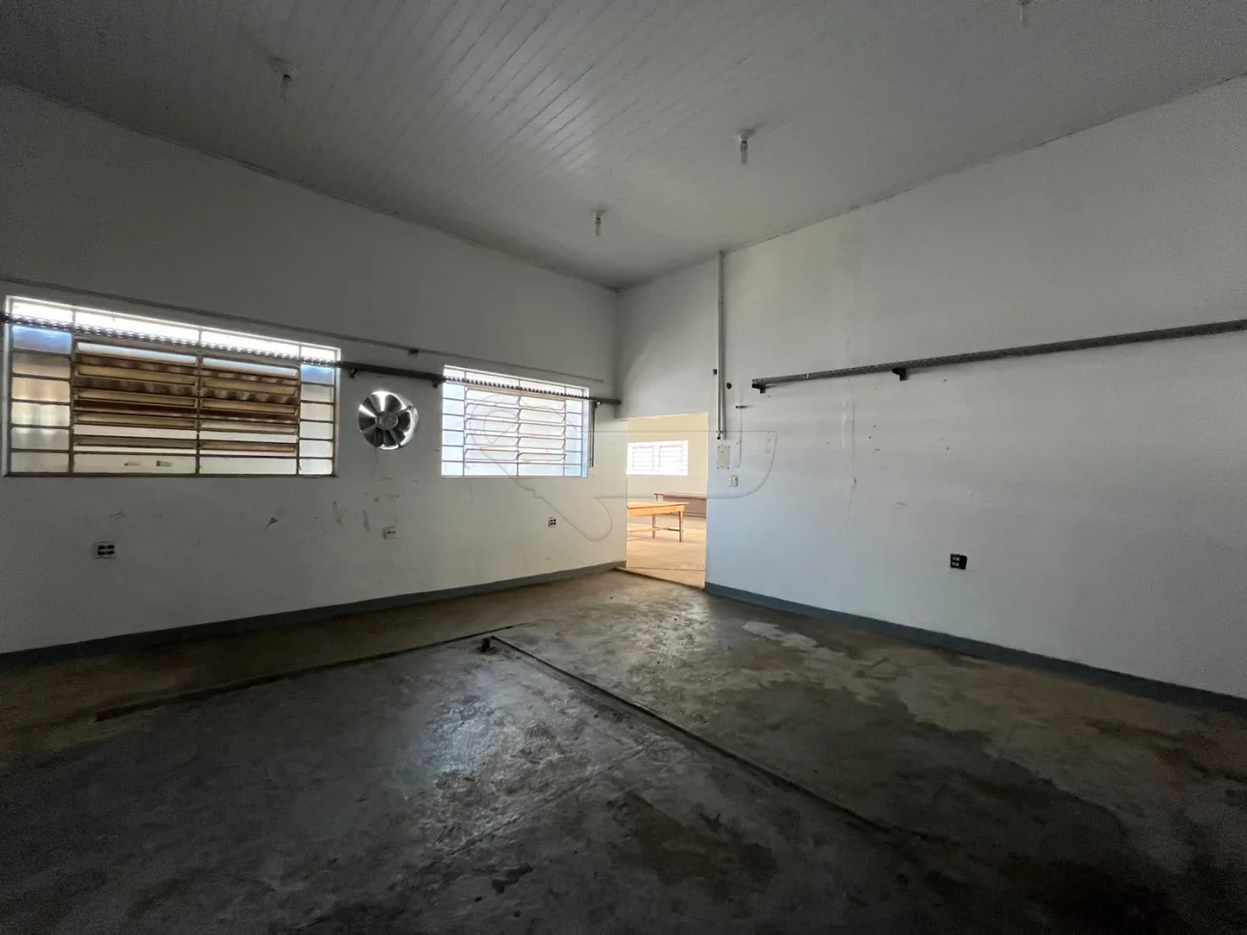 Alugar Comercial / Barrac&atilde;o em Limeira R$ 6.700,00 - Foto 8