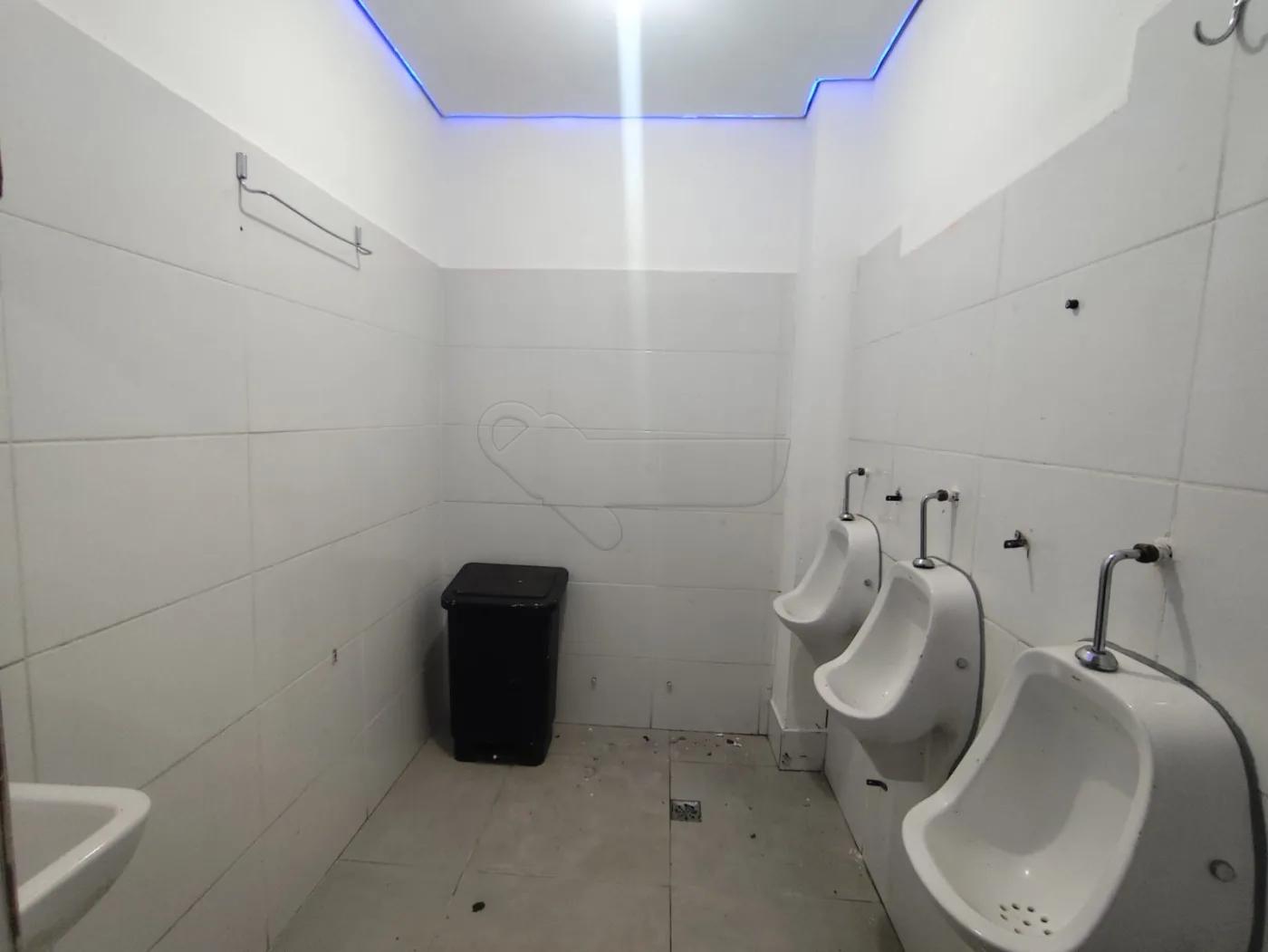 Alugar Comercial / Barrac&atilde;o em Limeira R$ 5.500,00 - Foto 14