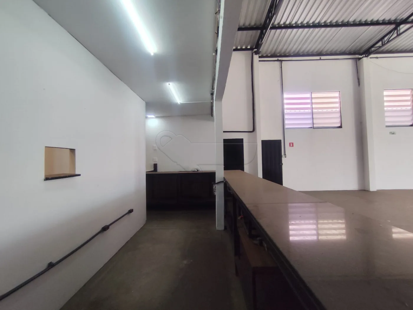 Alugar Comercial / Barrac&atilde;o em Limeira R$ 5.500,00 - Foto 6