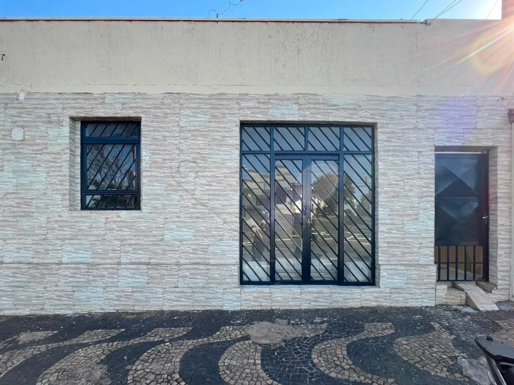 Alugar Casa / Padr&atilde;o em Limeira R$ 2.100,00 - Foto 1