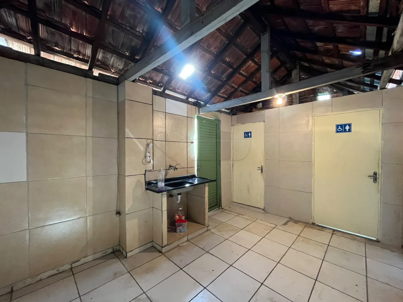 Alugar Casa / Padr&atilde;o em Limeira R$ 2.100,00 - Foto 10