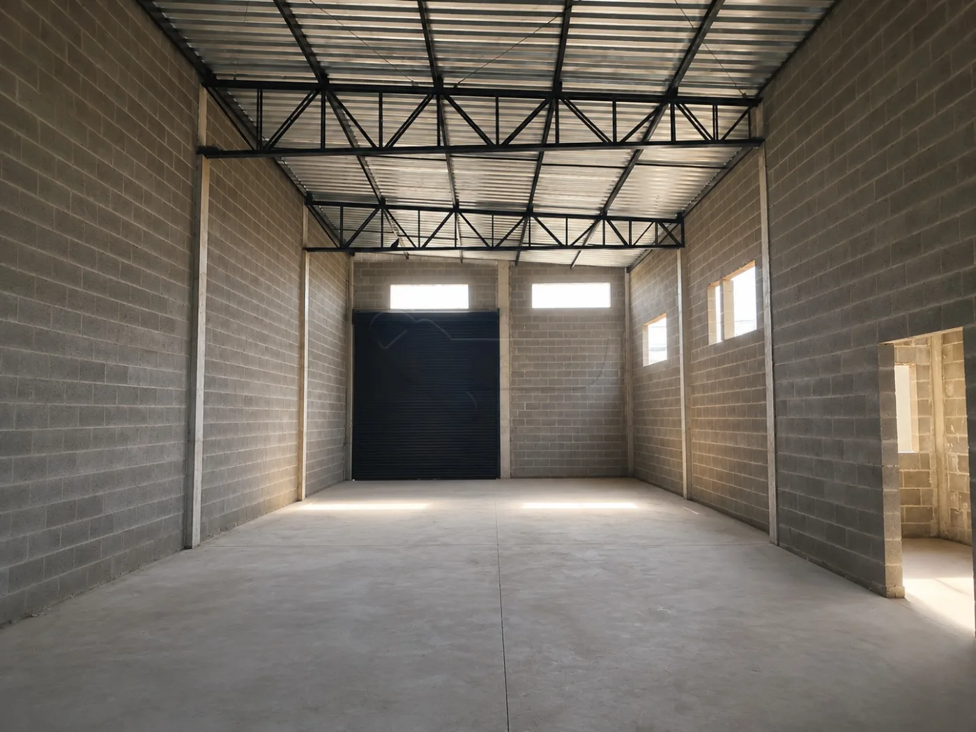 Alugar Comercial / Barrac&atilde;o em Limeira R$ 4.500,00 - Foto 2