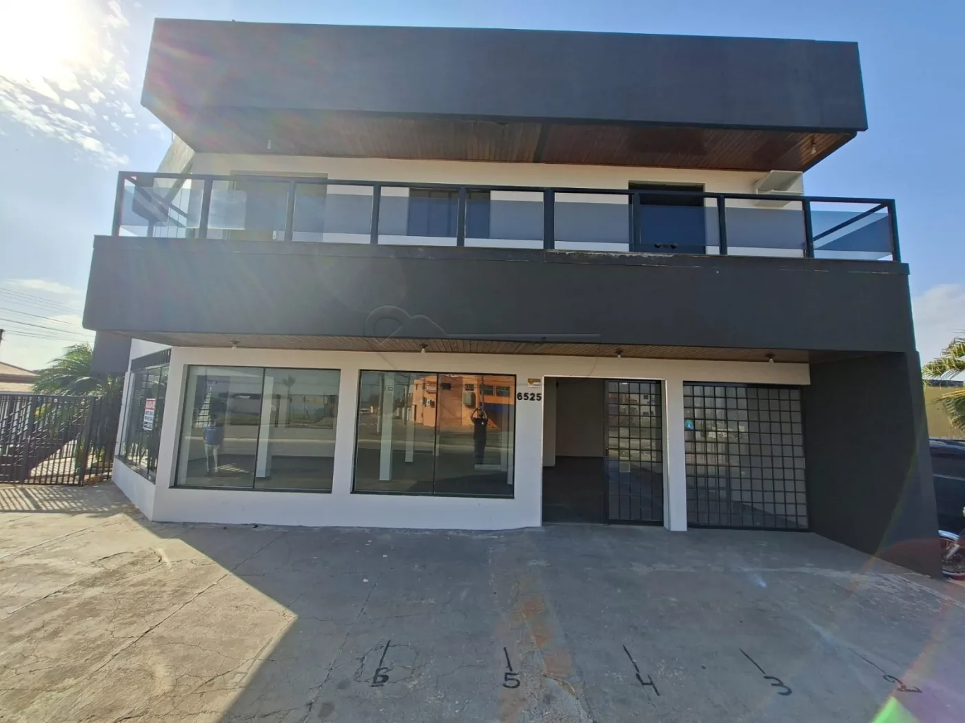 Alugar Casa / Sobrado em Limeira R$ 8.000,00 - Foto 2