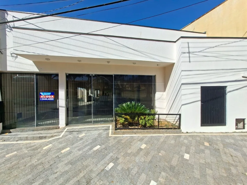 Alugar Comercial / Sal&atilde;o em Limeira R$ 3.000,00 - Foto 1