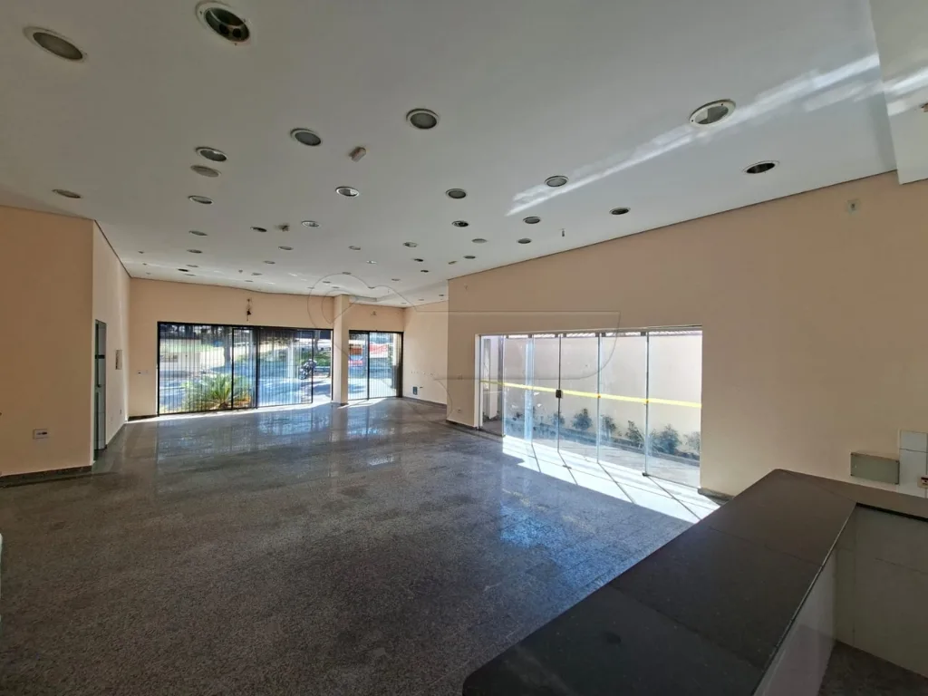Alugar Comercial / Sal&atilde;o em Limeira R$ 3.000,00 - Foto 3