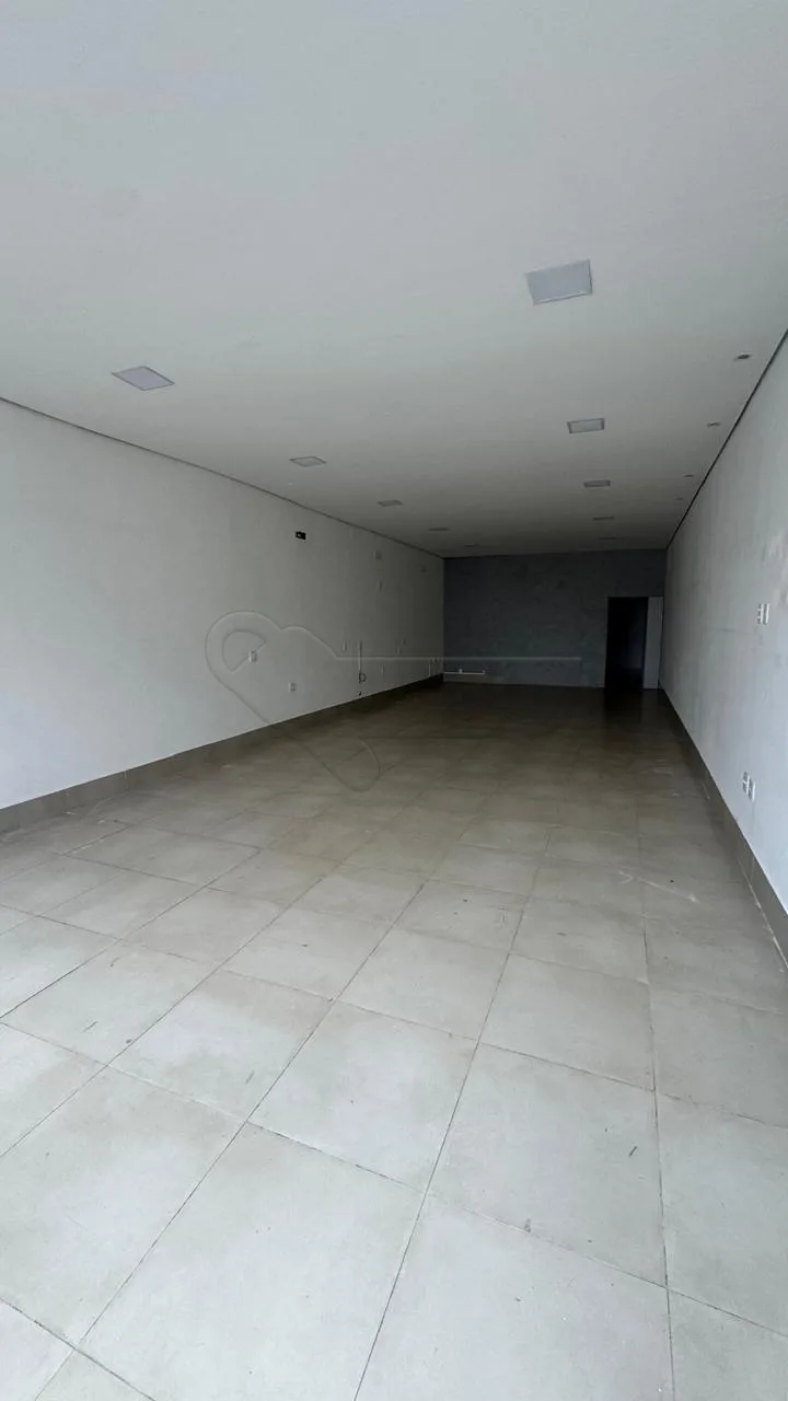 Alugar Comercial / Sal&atilde;o em Limeira R$ 4.800,00 - Foto 2