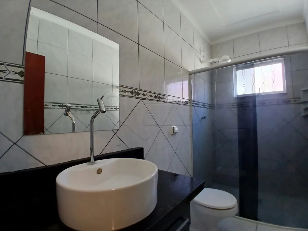 Alugar Casa / Padr&atilde;o em Limeira R$ 2.200,00 - Foto 8