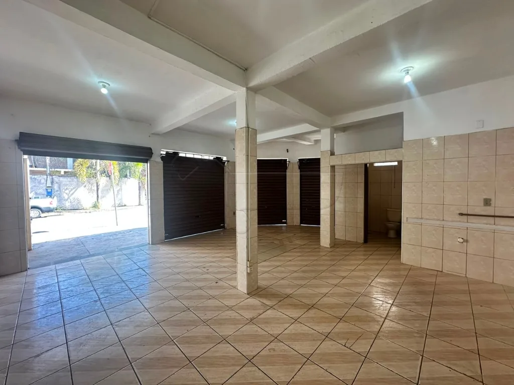 Alugar Casa / Padr&atilde;o em Limeira R$ 2.700,00 - Foto 21