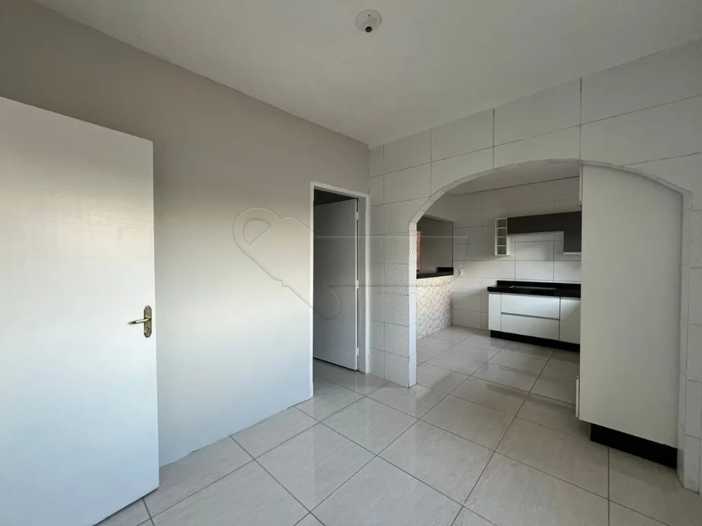 Alugar Casa / Padr&atilde;o em Limeira R$ 1.500,00 - Foto 2