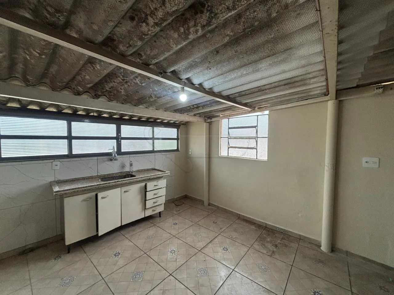 Alugar Casa / Padr&atilde;o em Limeira R$ 1.600,00 - Foto 5