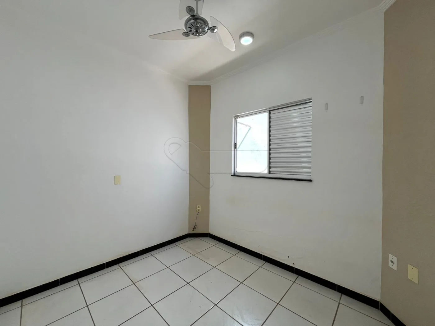 Alugar Casa / Padr&atilde;o em Iracem&aacute;polis R$ 2.000,00 - Foto 13
