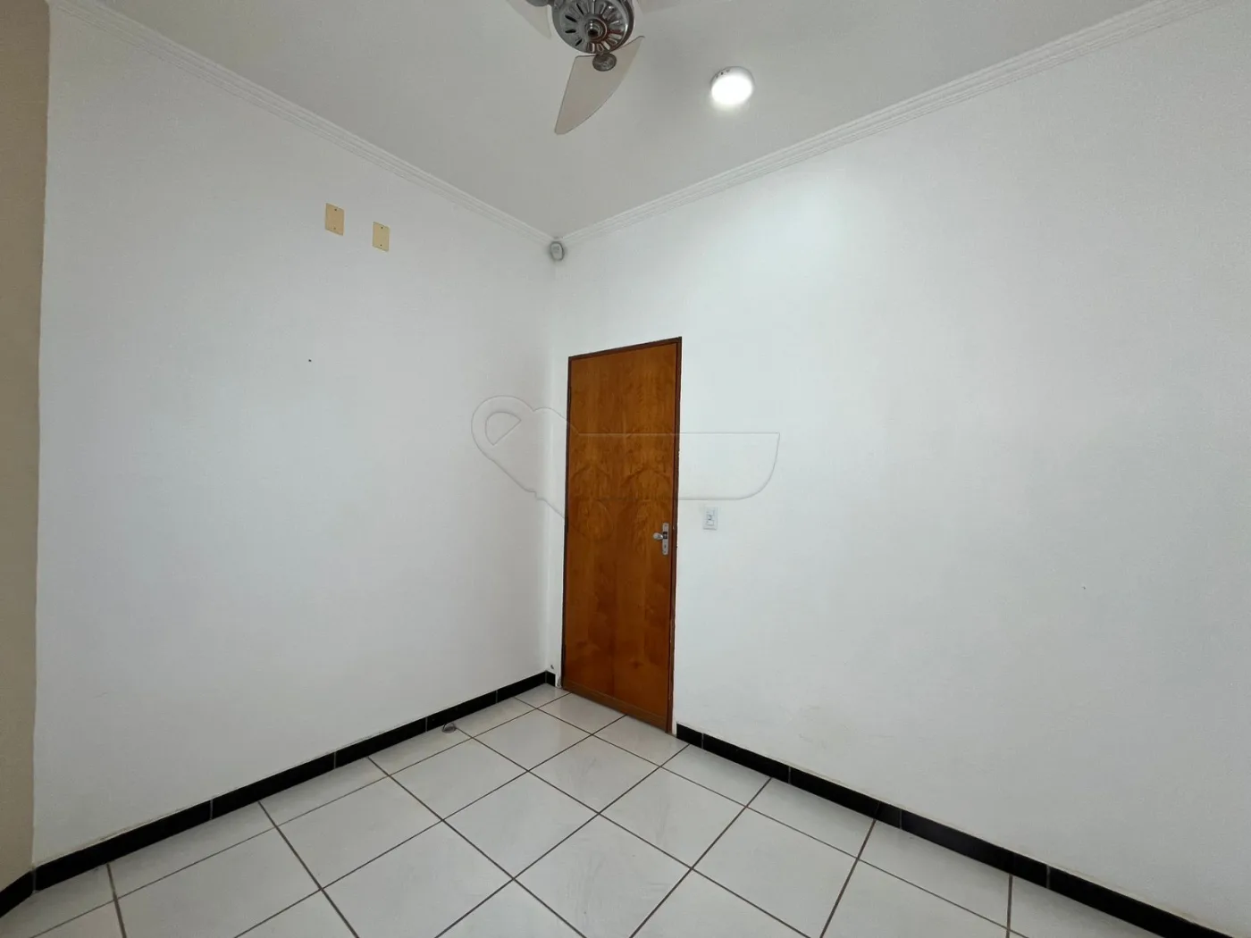 Alugar Casa / Padr&atilde;o em Iracem&aacute;polis R$ 2.000,00 - Foto 14