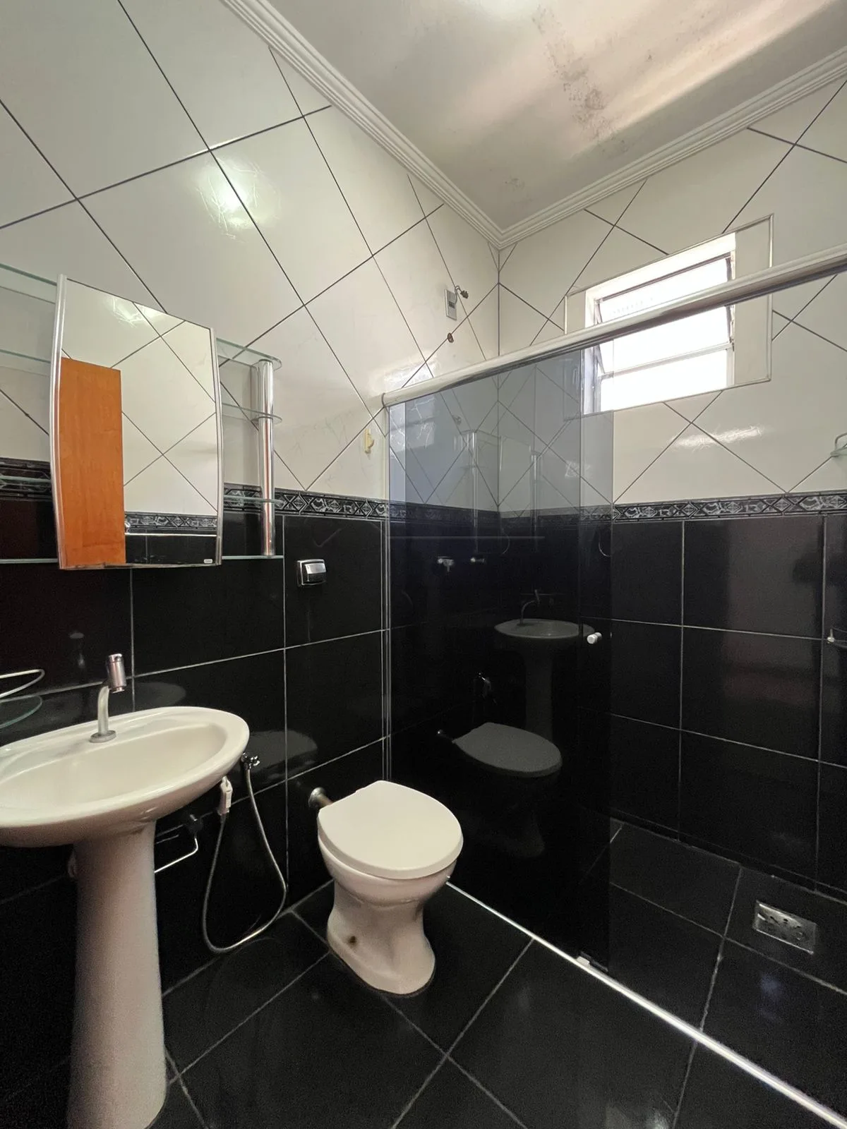 Alugar Casa / Padr&atilde;o em Iracem&aacute;polis R$ 2.000,00 - Foto 15