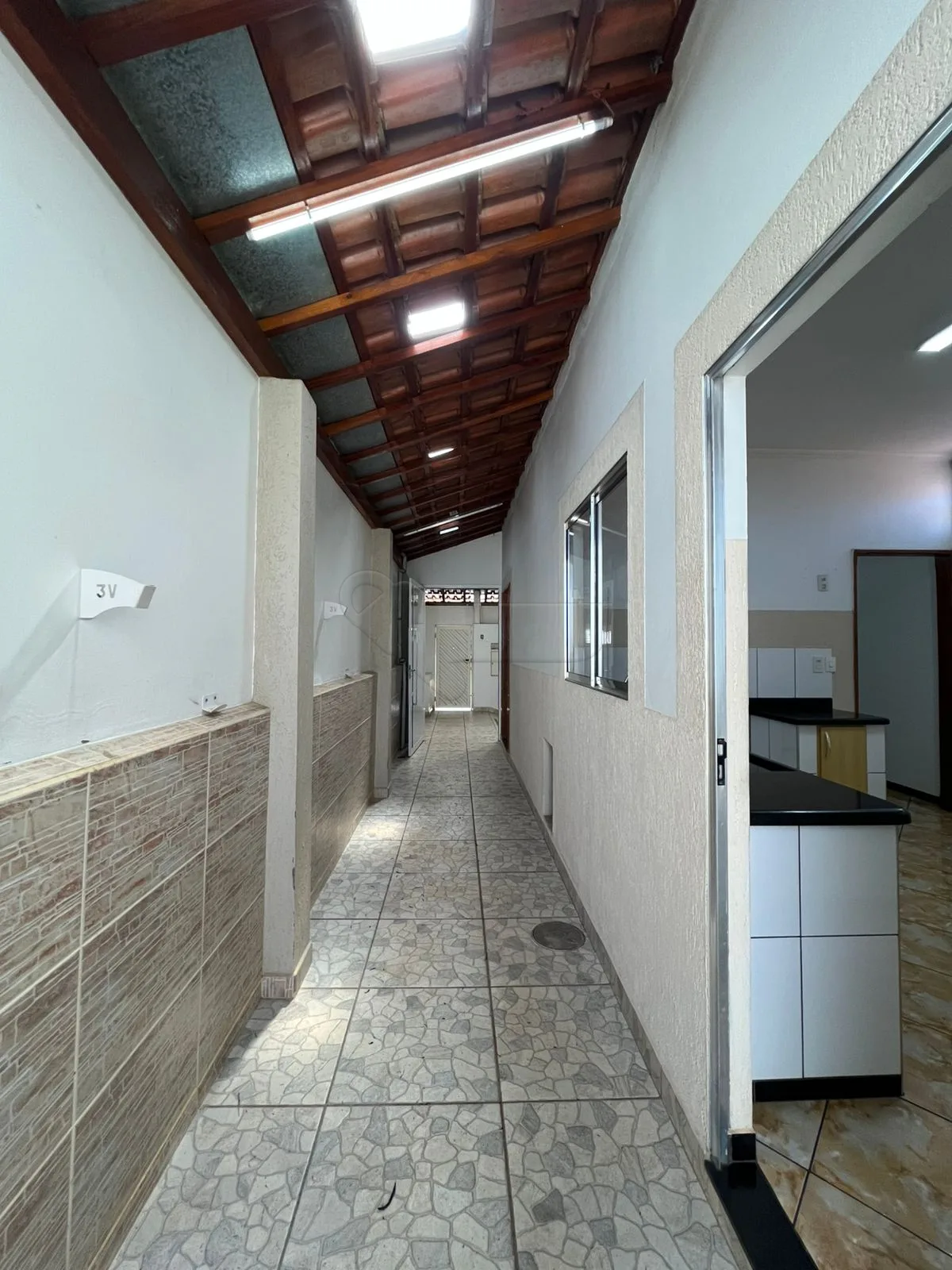 Alugar Casa / Padr&atilde;o em Iracem&aacute;polis R$ 2.000,00 - Foto 16