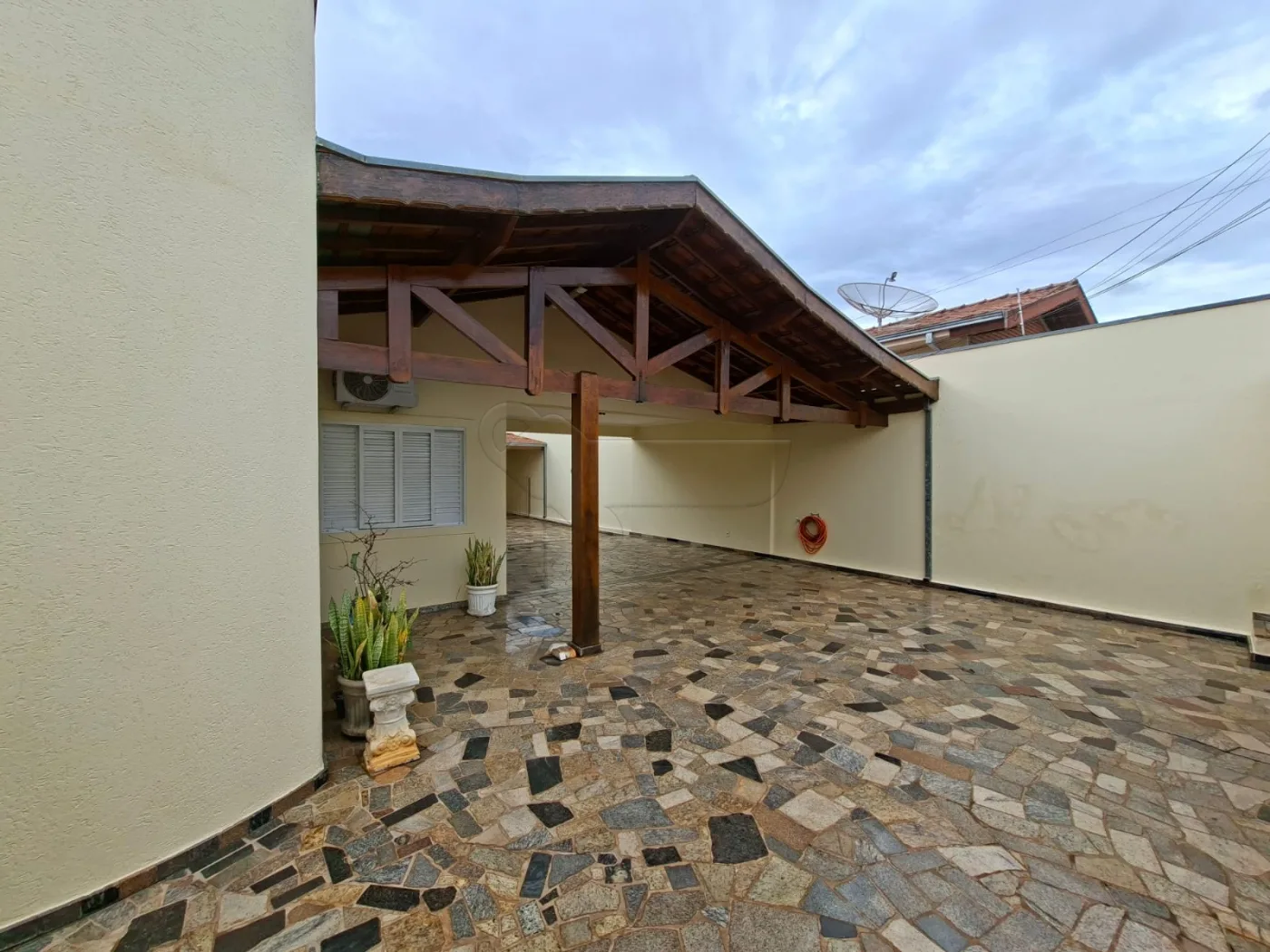 Alugar Casa / Padr&atilde;o em Limeira R$ 2.900,00 - Foto 3