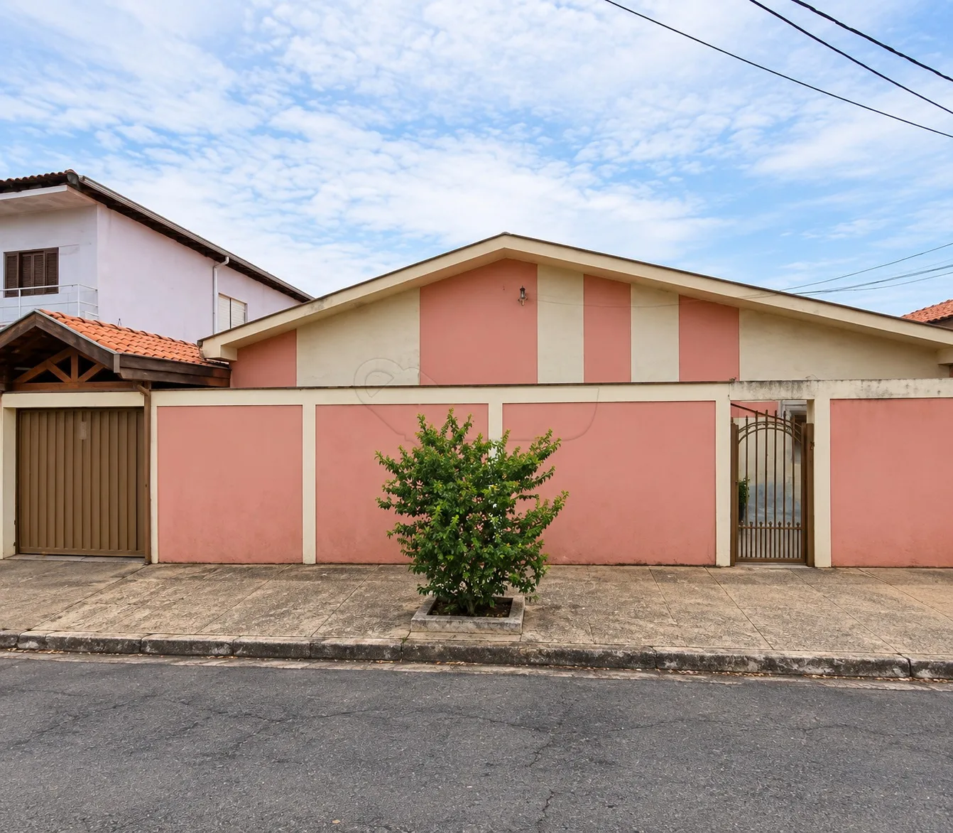 Alugar Casa / Padr&atilde;o em Limeira R$ 2.200,00 - Foto 1