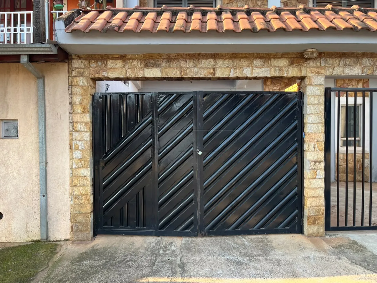 Alugar Casa / Sobrado em Limeira R$ 1.300,00 - Foto 1