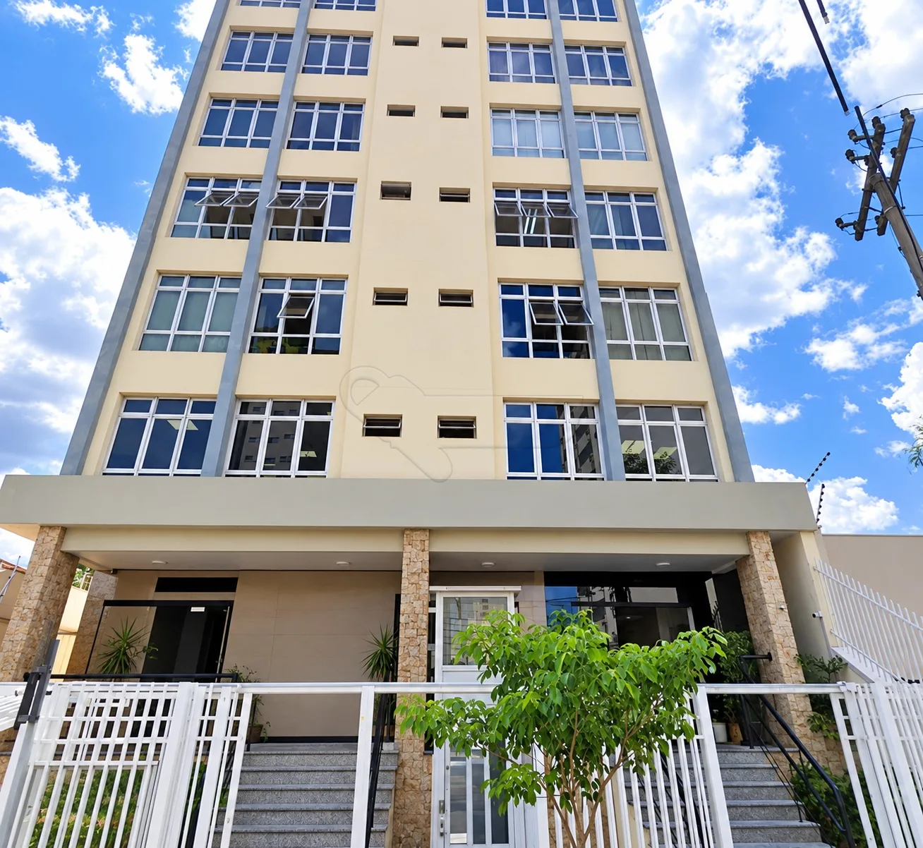 Alugar Comercial / Sala em Limeira R$ 1.480,00 - Foto 1