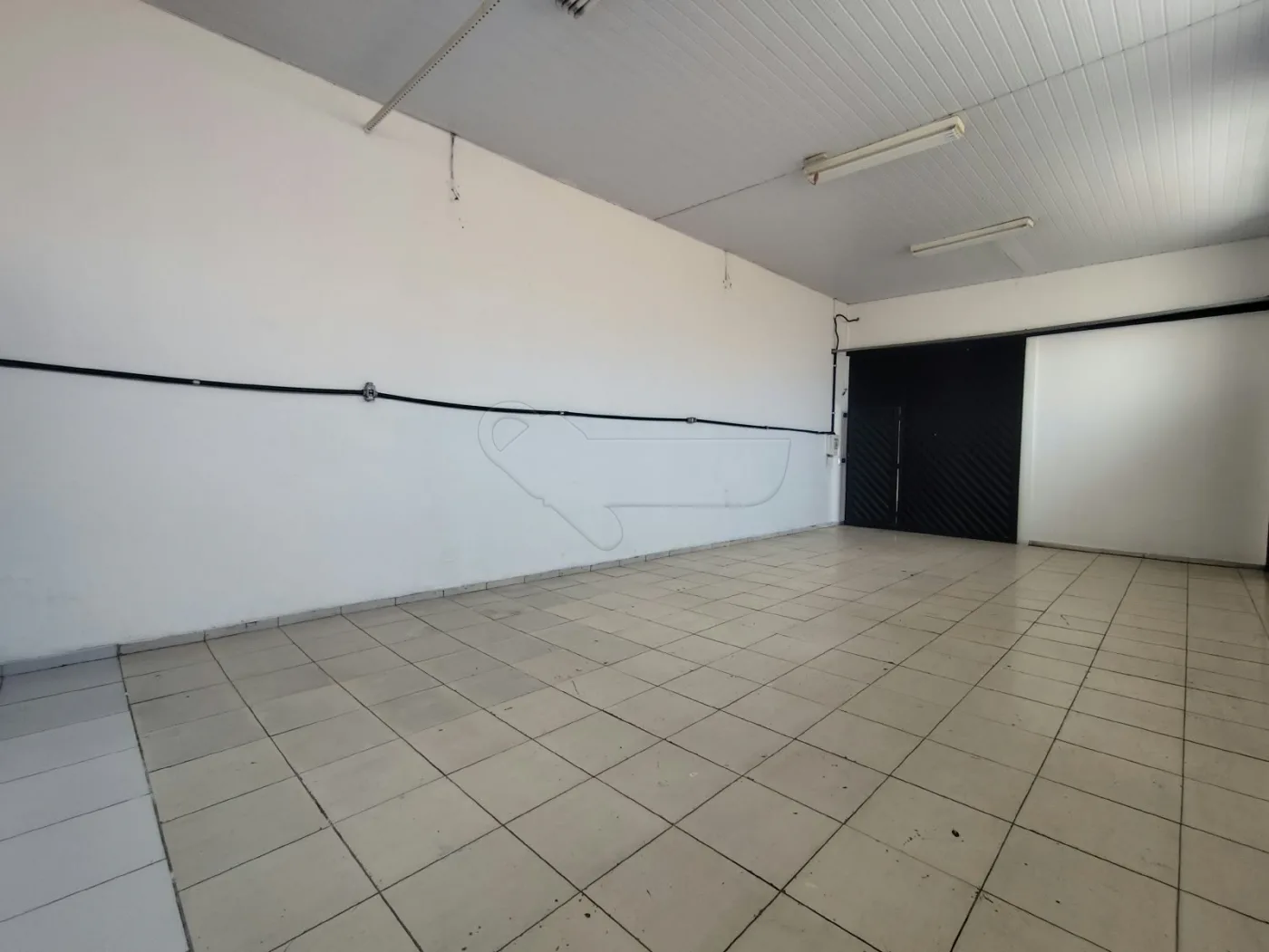 Alugar Comercial / Galp&atilde;o em Limeira R$ 1.700,00 - Foto 5