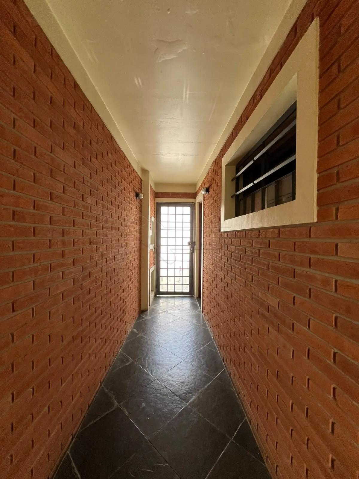 Alugar Comercial / Sala em Limeira R$ 1.000,00 - Foto 3
